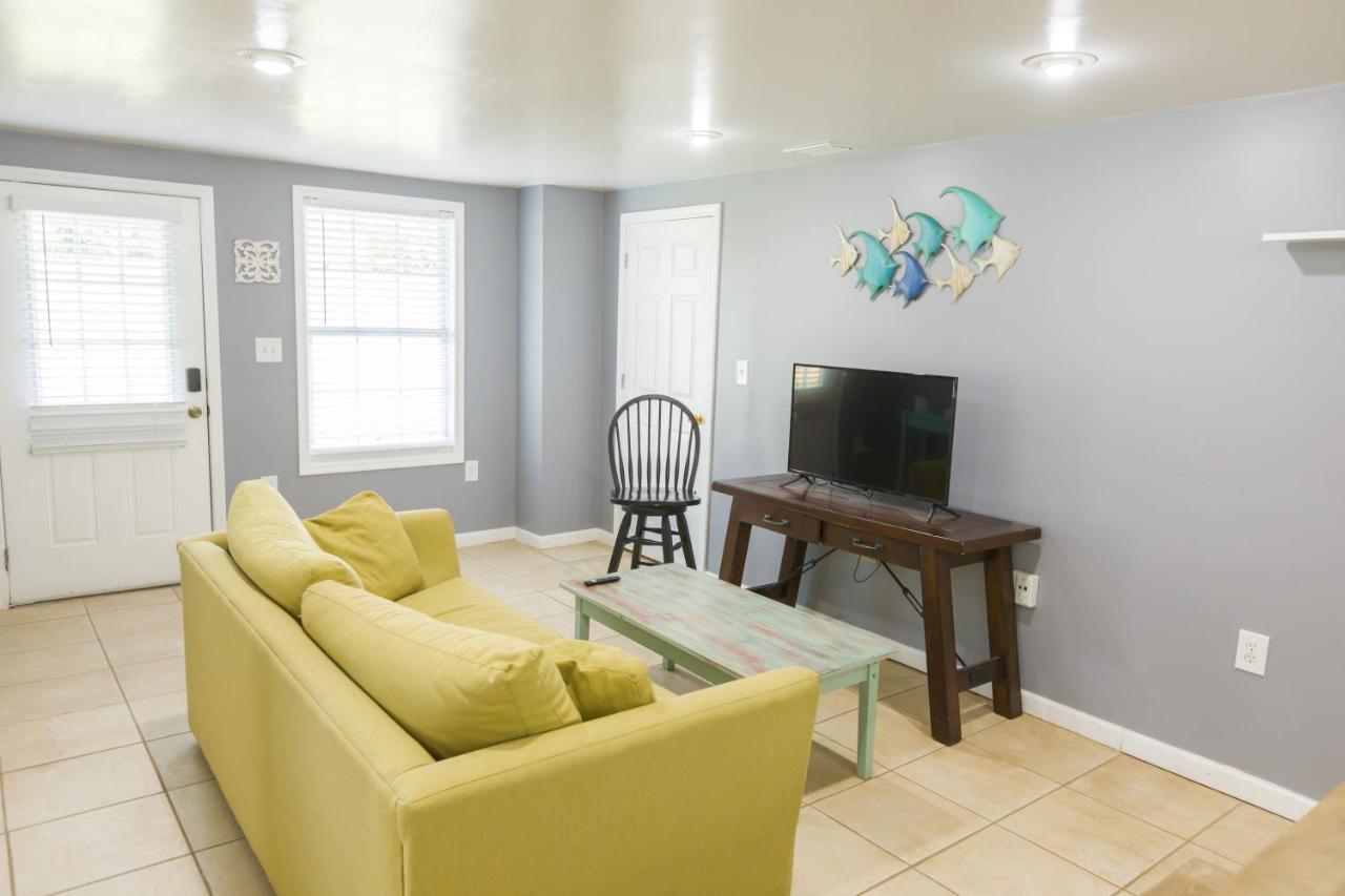 Five Bedroom Home In The Heart Of St Aug Beach St. Augustine Εξωτερικό φωτογραφία