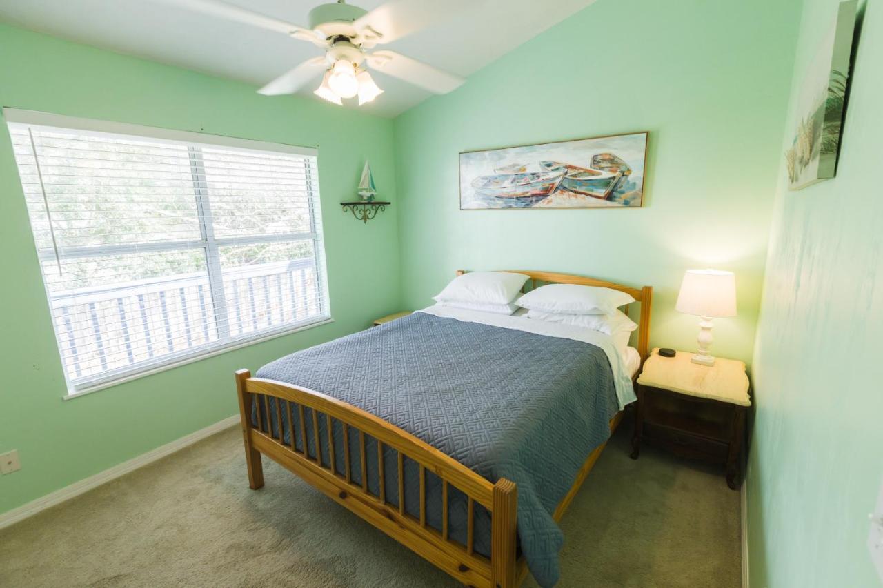 Five Bedroom Home In The Heart Of St Aug Beach St. Augustine Εξωτερικό φωτογραφία